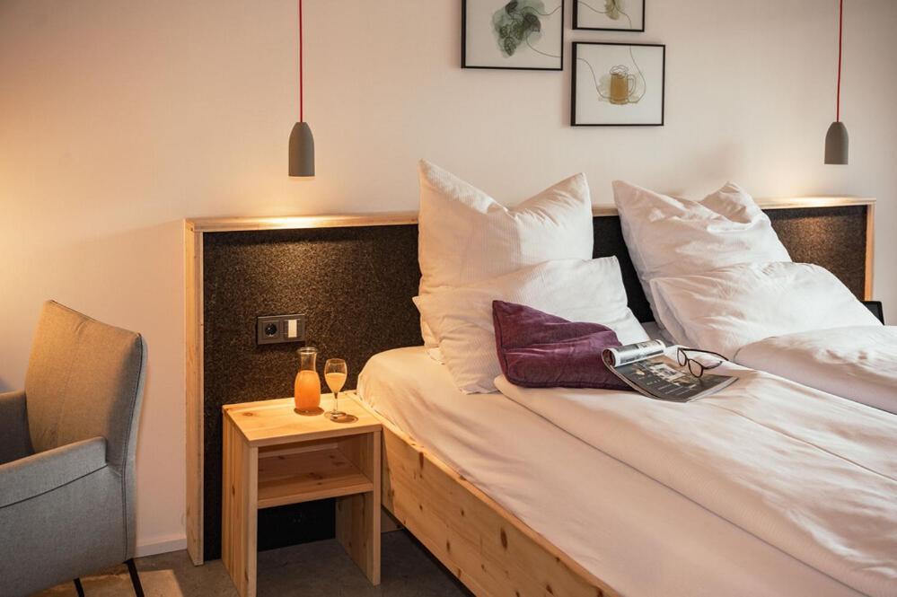 Allgaeuer Genusshotel Und Historischer Dorfgasthof Hirsch Leutkirch im Allgau Ngoại thất bức ảnh
