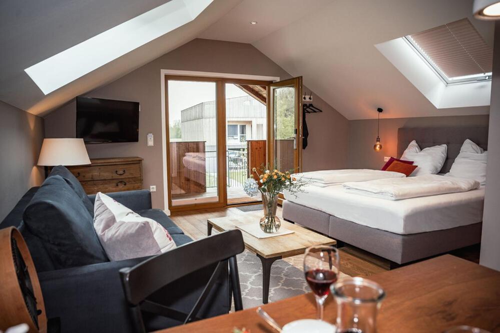 Allgaeuer Genusshotel Und Historischer Dorfgasthof Hirsch Leutkirch im Allgau Ngoại thất bức ảnh